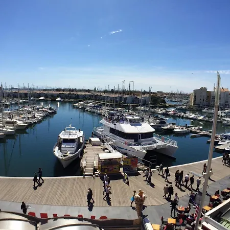 Studio In Cap D'agde With Wonderful Sea View And Furnished Balcony 400 M From The Beach Διαμέρισμα Agde