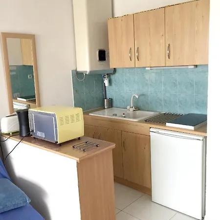 Διαμέρισμα Studio In Cap D'agde With Wonderful Sea View And Furnished Balcony 400 M From The Beach *